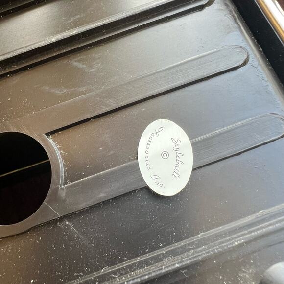 Vtg MCM Stylebuilt Accessories Inc New York Woven Brass Trim Tissue Box Vanity - Picture 9 of 11